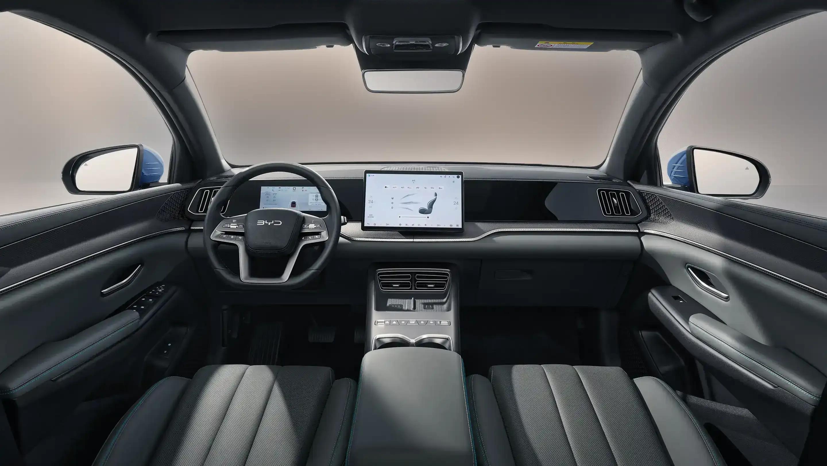 Interior e painel do BYD Song Pro
